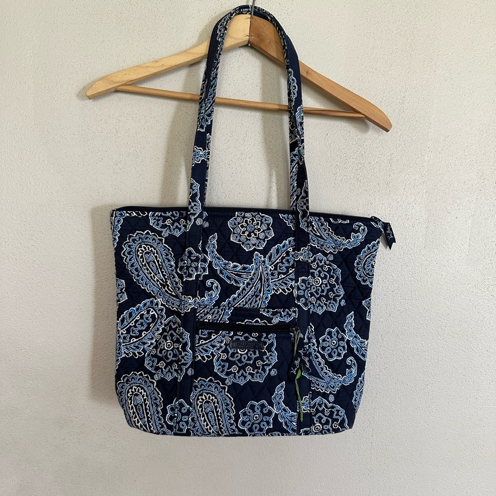 Vera Bradley Vera Tote